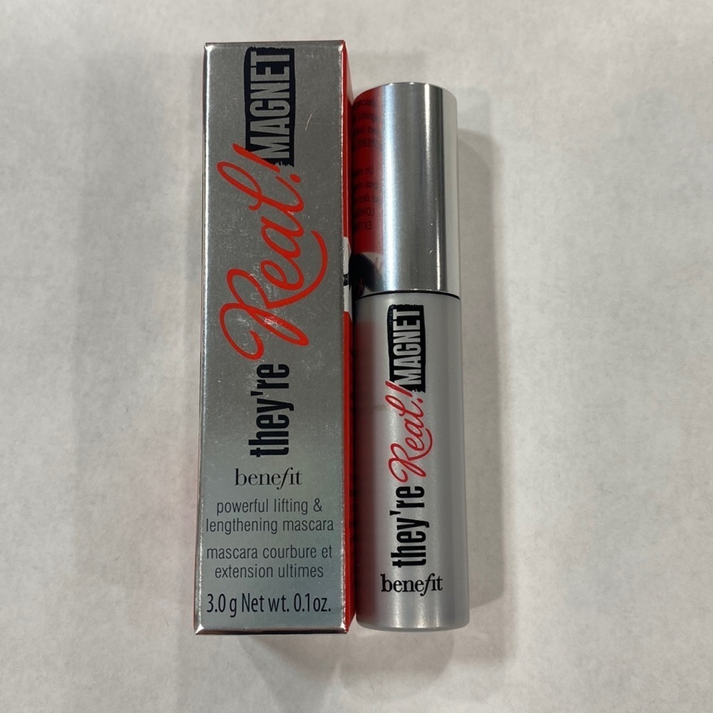 Benefit they're Real! Magnet power lifting lengthening mascara…‎